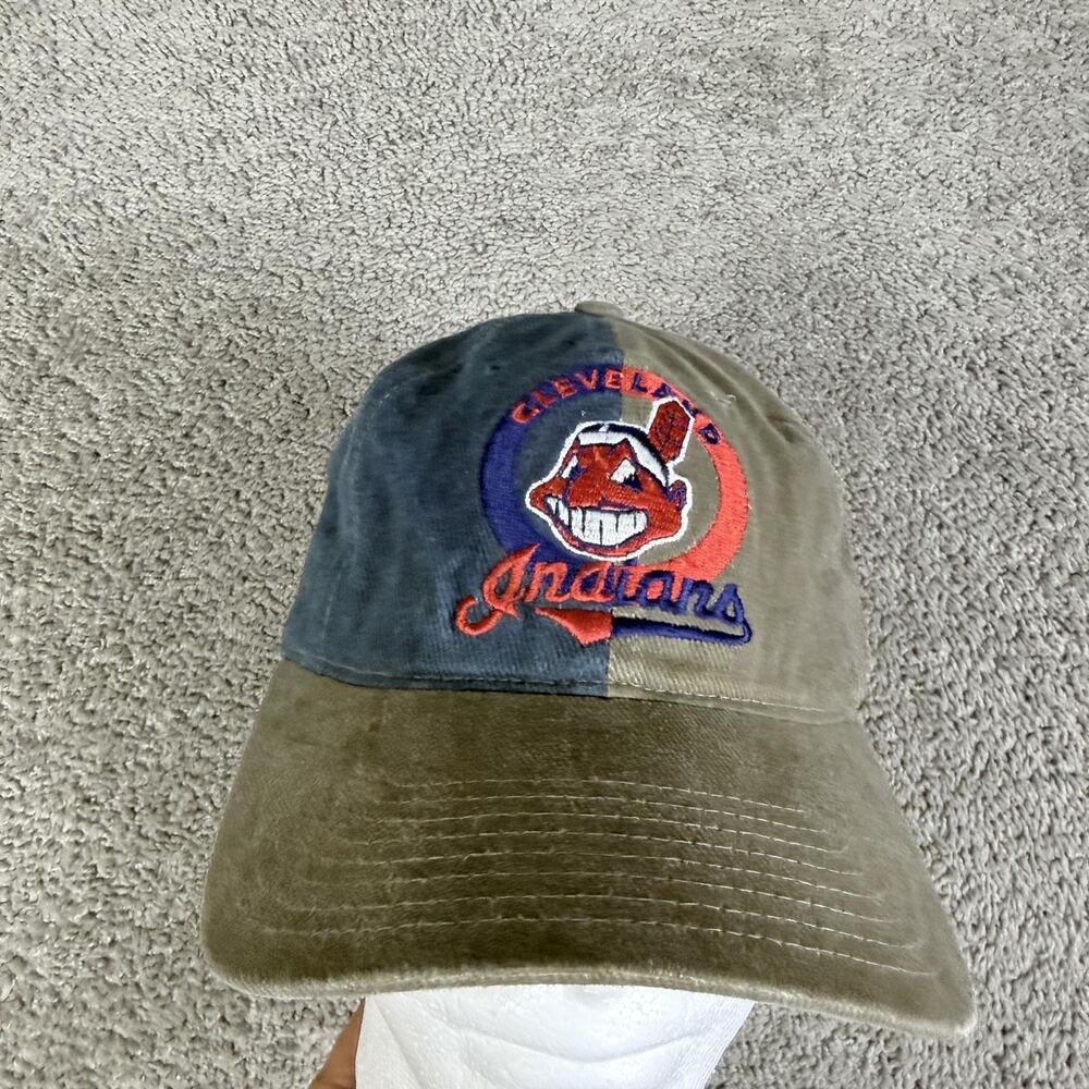 VTG Cleveland Indians Hat Cap Strap Back Mens Two Tone MLB Genuine Merchandise